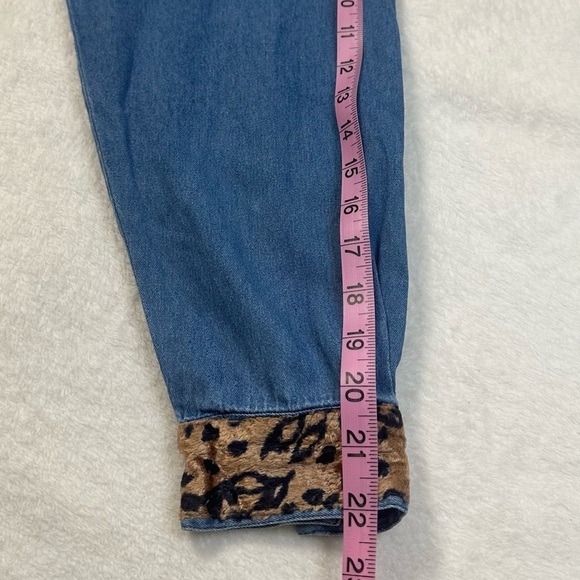 Vintage Giraffe Denim Shirt Women’s Size 2X Blue Safari Embroidered Medium Wash - Picture 11 of 16